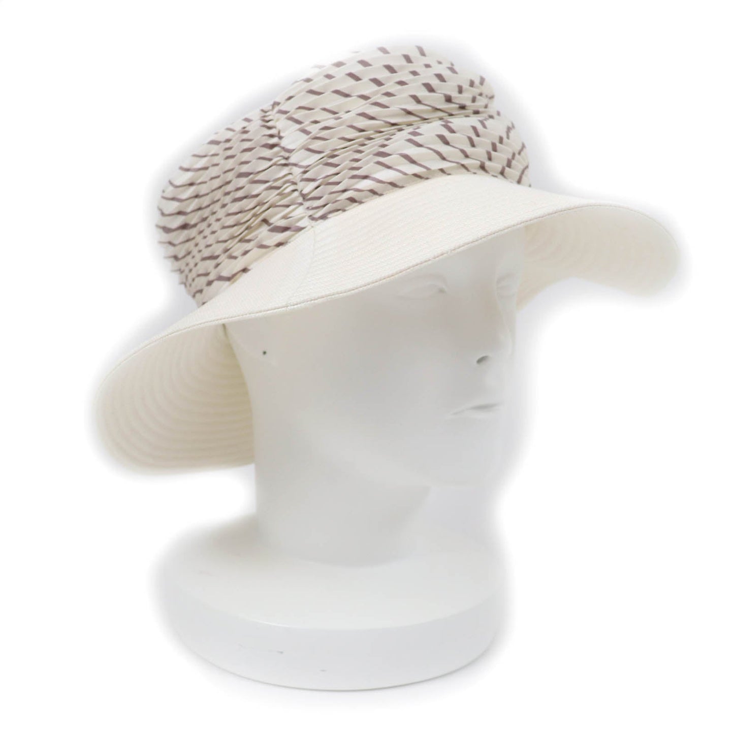 HERMES hat Main: 100% cotton, Part: 100% silk, Lining: 100% linen white Women 57 Used