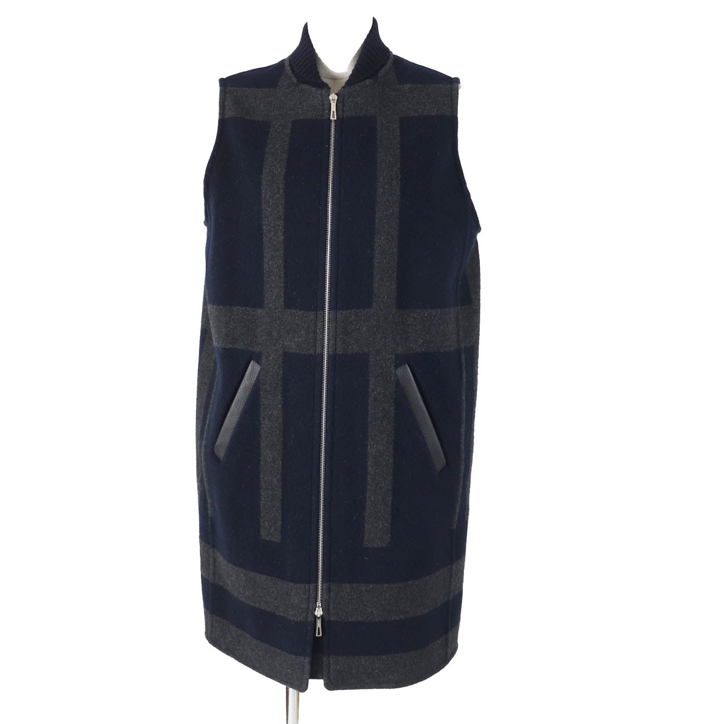 HERMES Best Main: 98% cashmere, Main: 1% nylon, Main: 1% polyurethane, Part: 92% cashmere, Part: 6% nylon Navy gray Varsity Women 34 Used