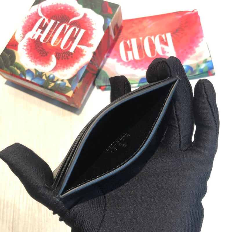 Gucci Luxury Bags 860