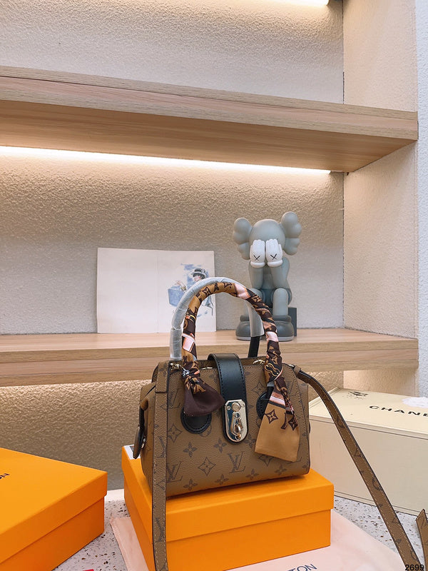 Alice bags - Louis Vuittons - 14904