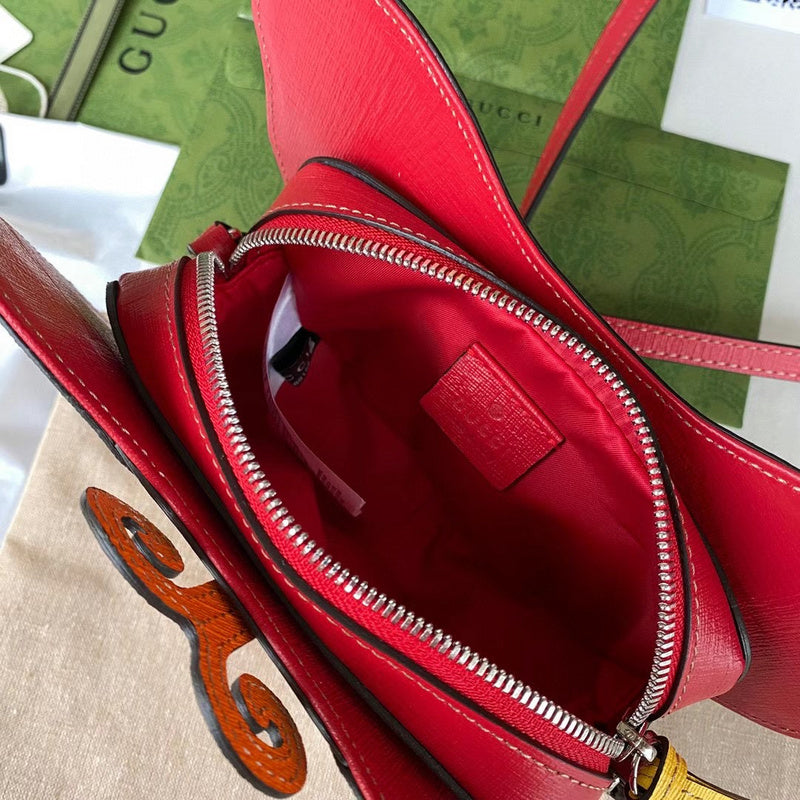 Gucci Luxury Bags 968