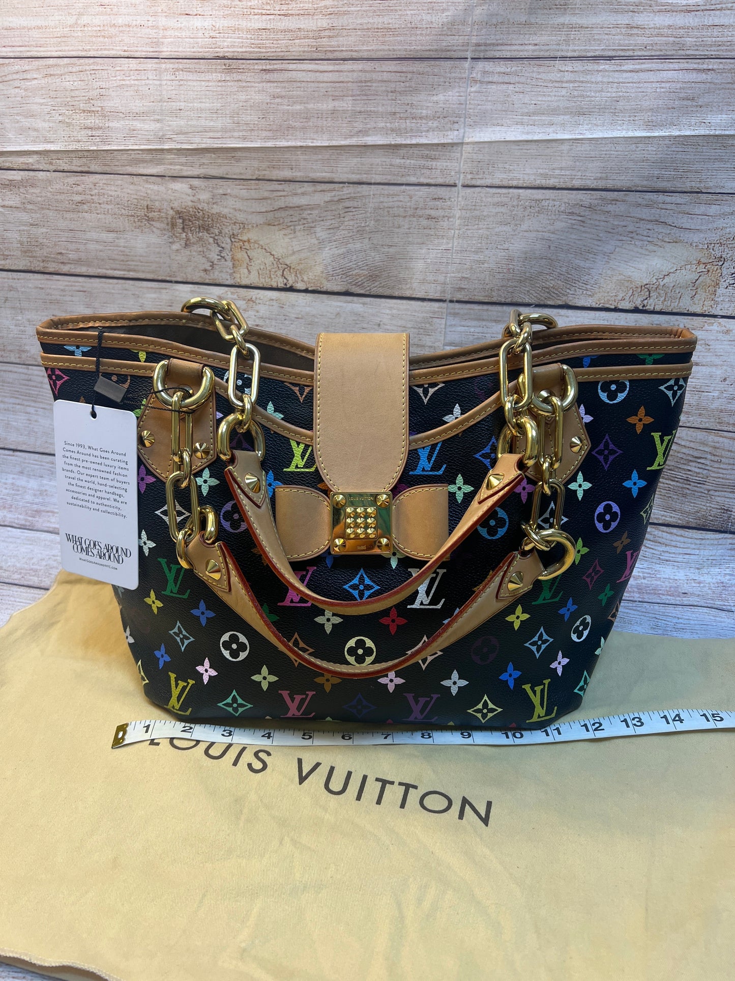 Handbag Luxury Designer By Louis Vuitton Size: Large