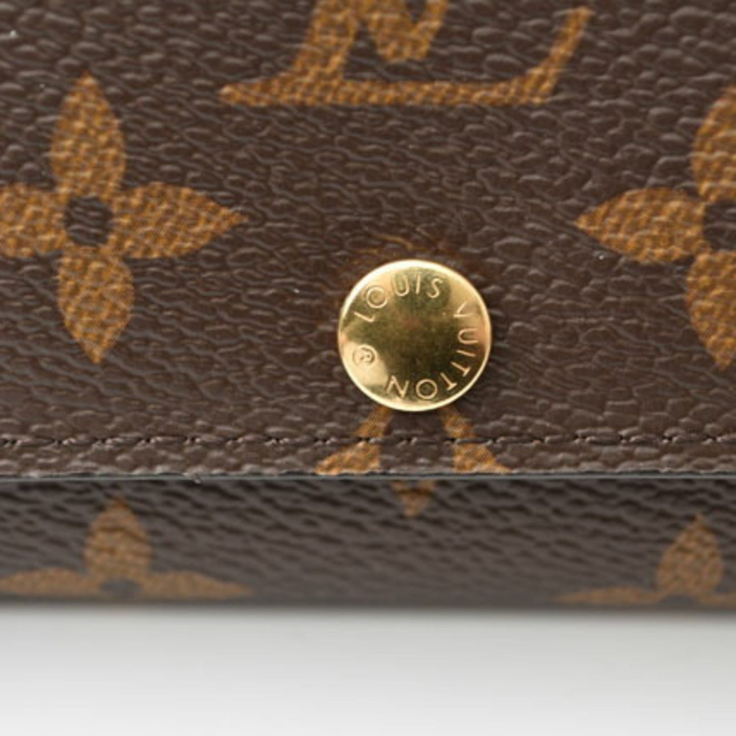 Louis Vuitton Monogram Canvas Keycase