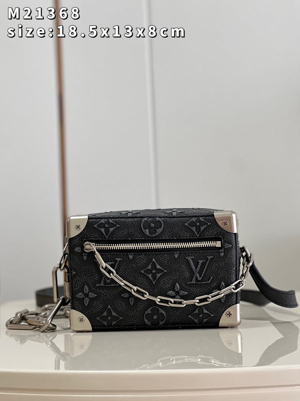 Alice Bags- Louis Vuittons - 16050