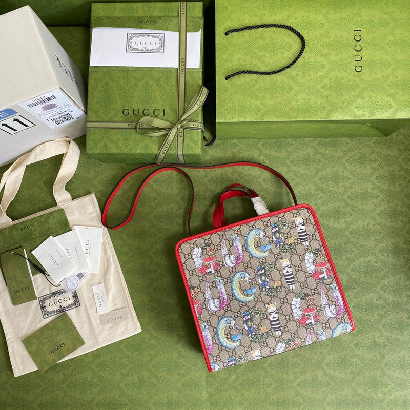 Gucci Luxury Bags 1076