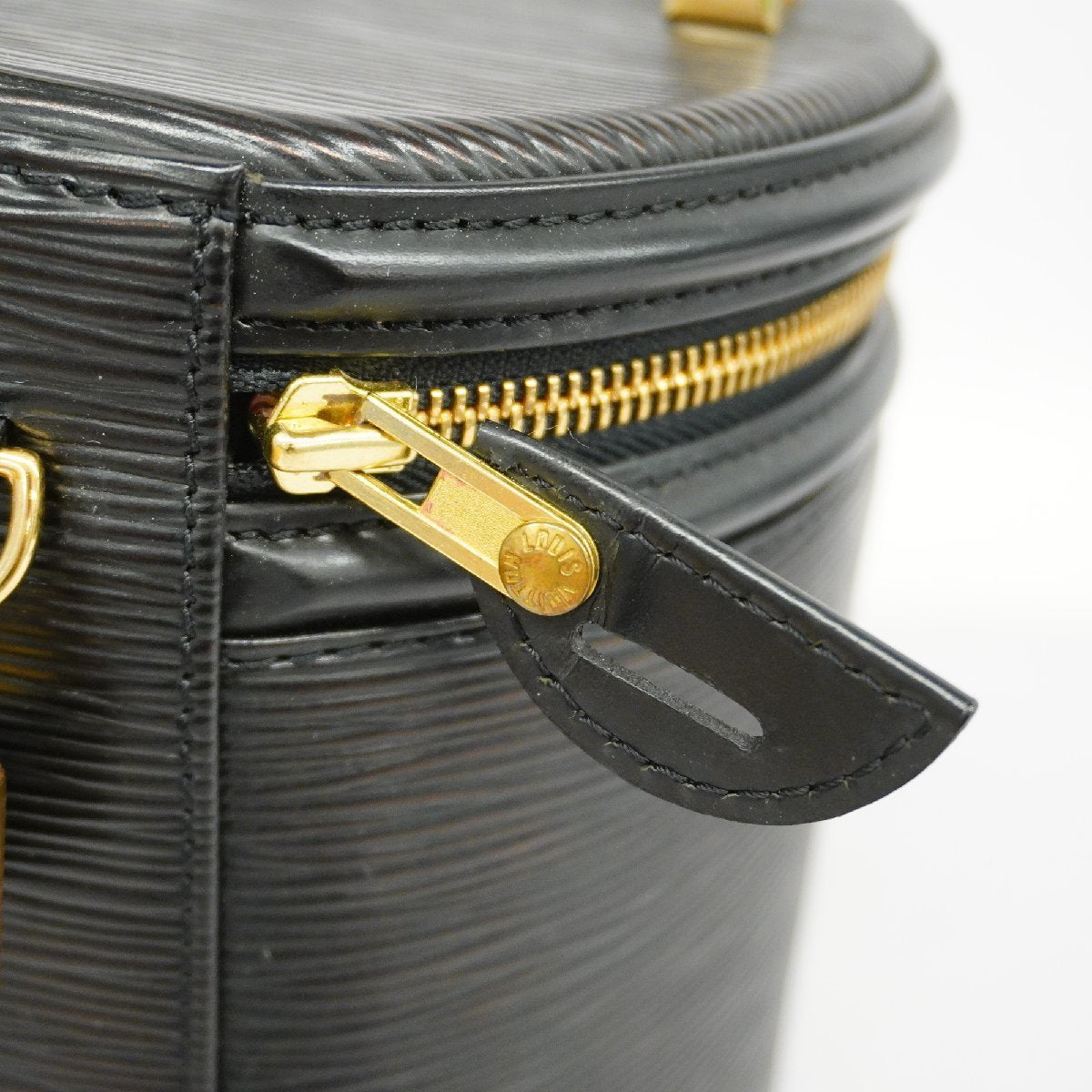 Louis Vuitton Handbag Epi Cannes M48032 Noir