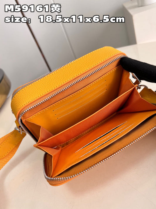 Alice Bags- Louis Vuittons - 15943