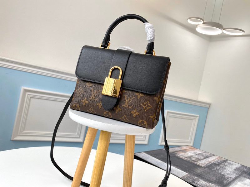 Alice Bags- Louis Vuittons - 16351