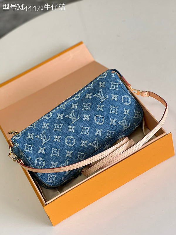 Alice Bags- Louis Vuittons - 16227