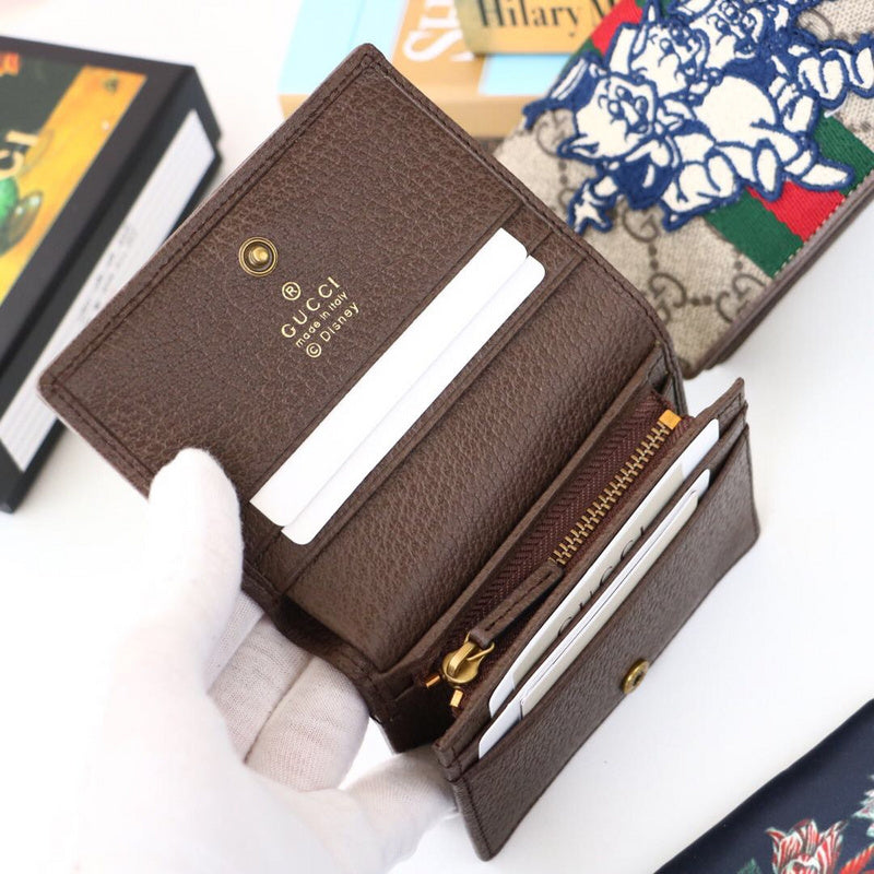 Gucci Luxury Bags 851