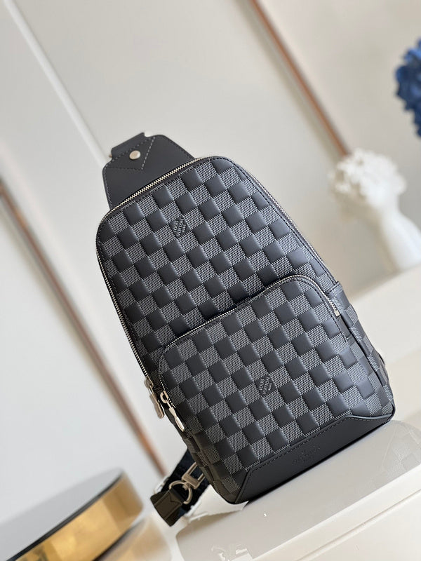 Alice Bags- Louis Vuittons - 16259