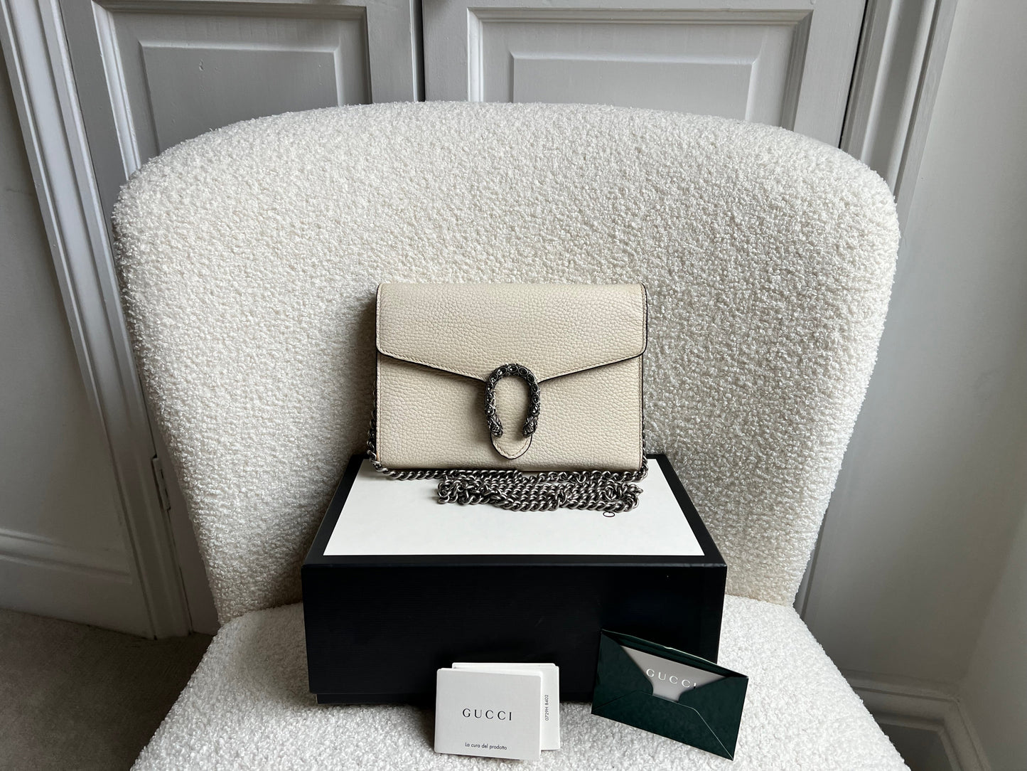 Gucci Dionysus White Mini Chain Bag (RRP £1340)