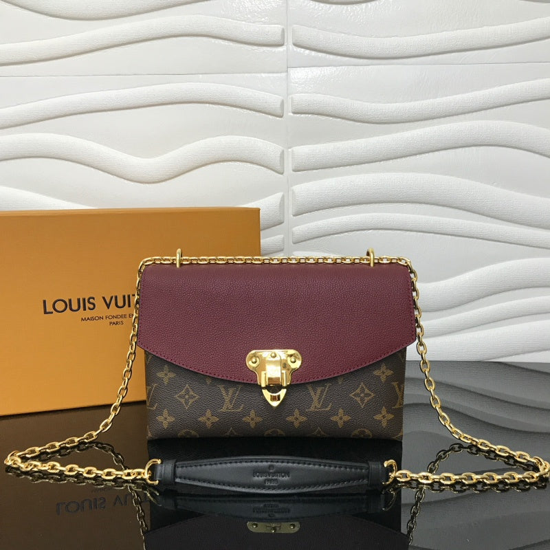 Alice Bags- Louis Vuittons - 16559
