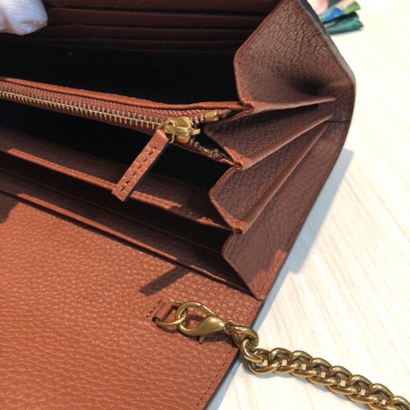 Gucci Luxury Bags 956