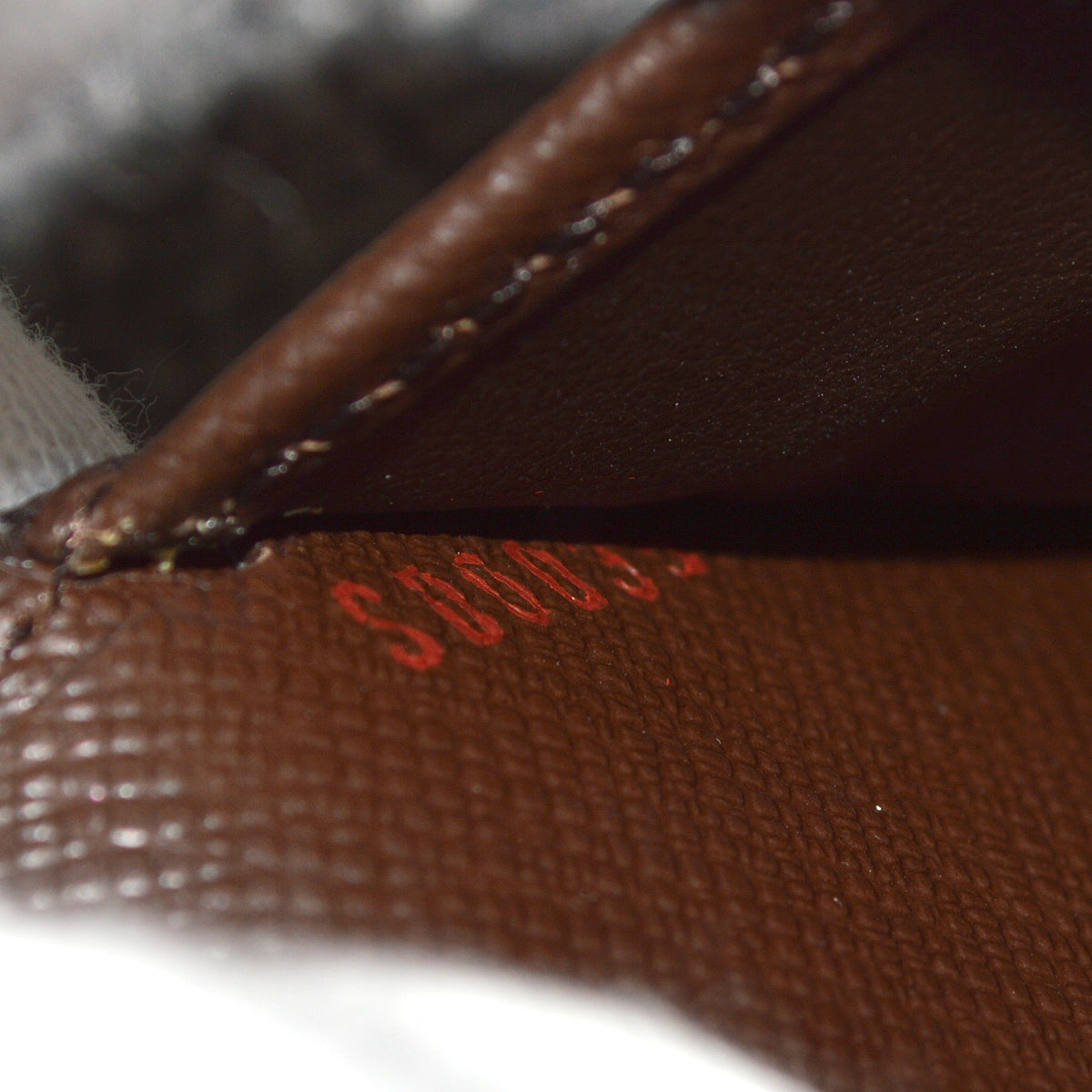 Louis Vuitton 2005 Damier Porte Monnaie Cartes Credit N61652