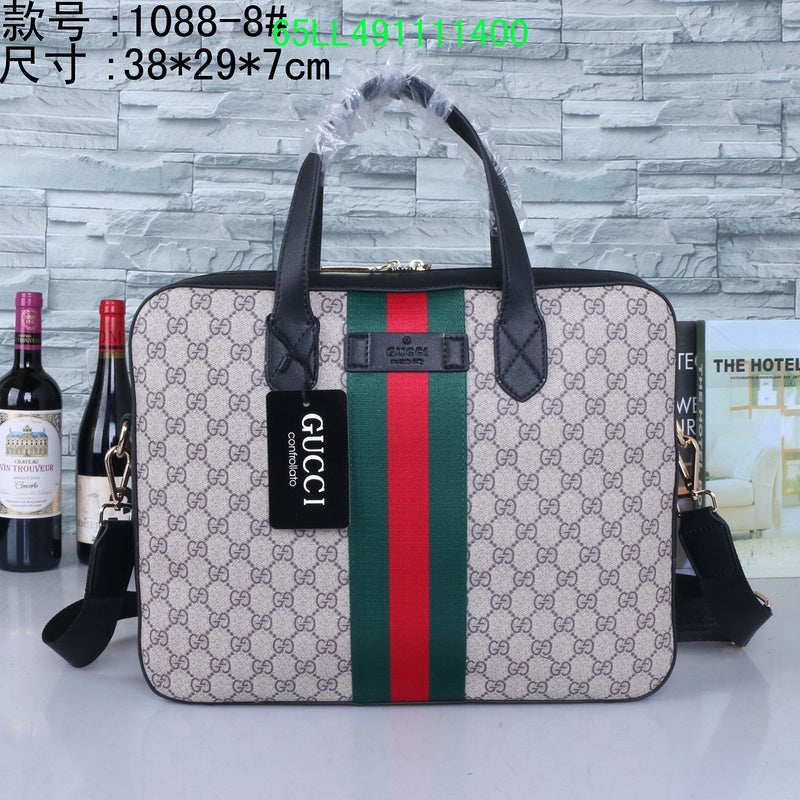 Gucci Bags - The Tote 945