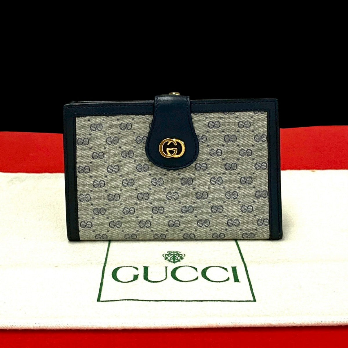 GUCCI Bifold Wallet leather Navy