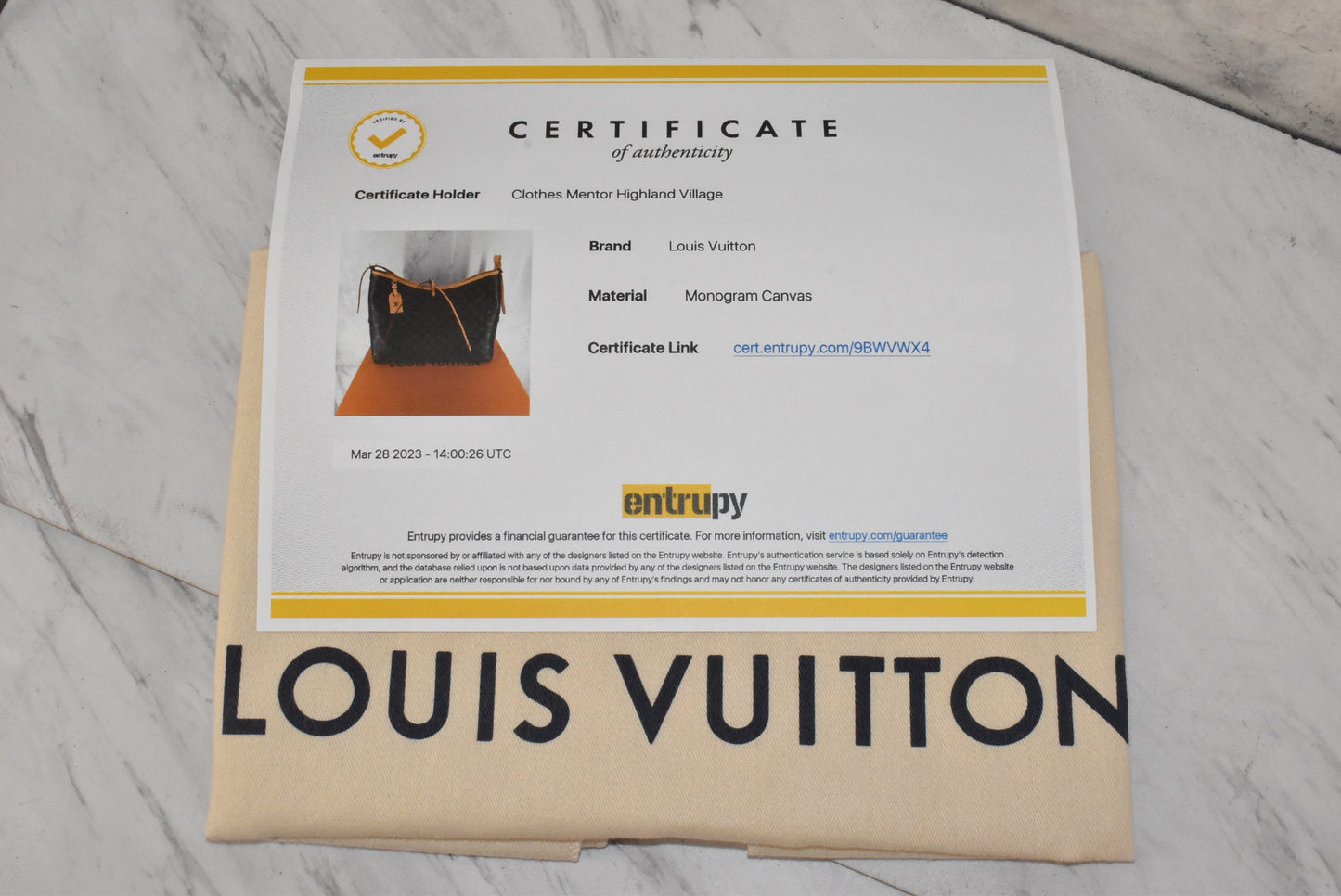 Handbag Luxury Designer By Louis Vuitton Size: Large