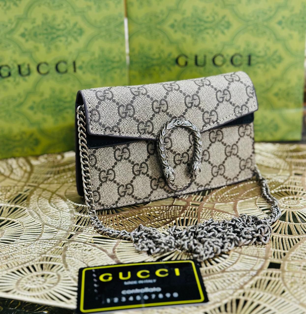 Gucci Women's Bag with Brand Box (Brown with Black)