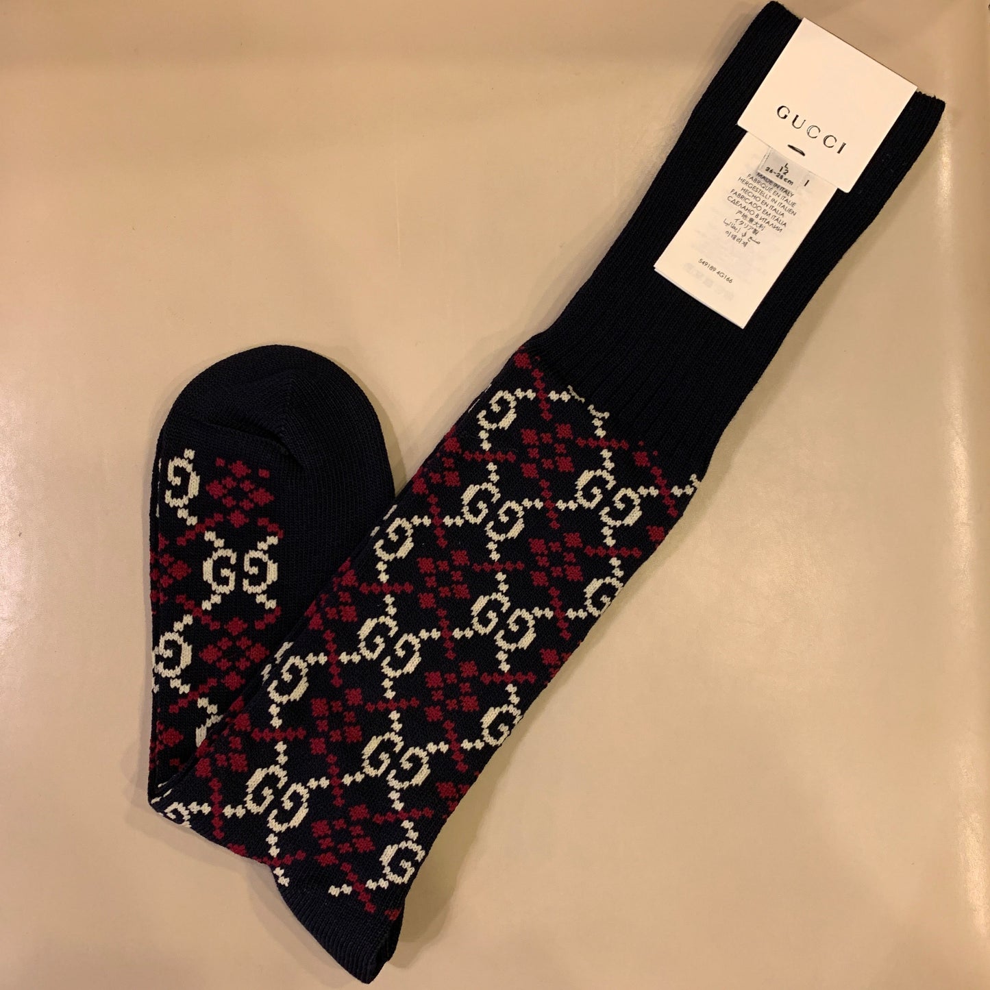 Gucci GG Diamond Socks in Navy/ Ivory