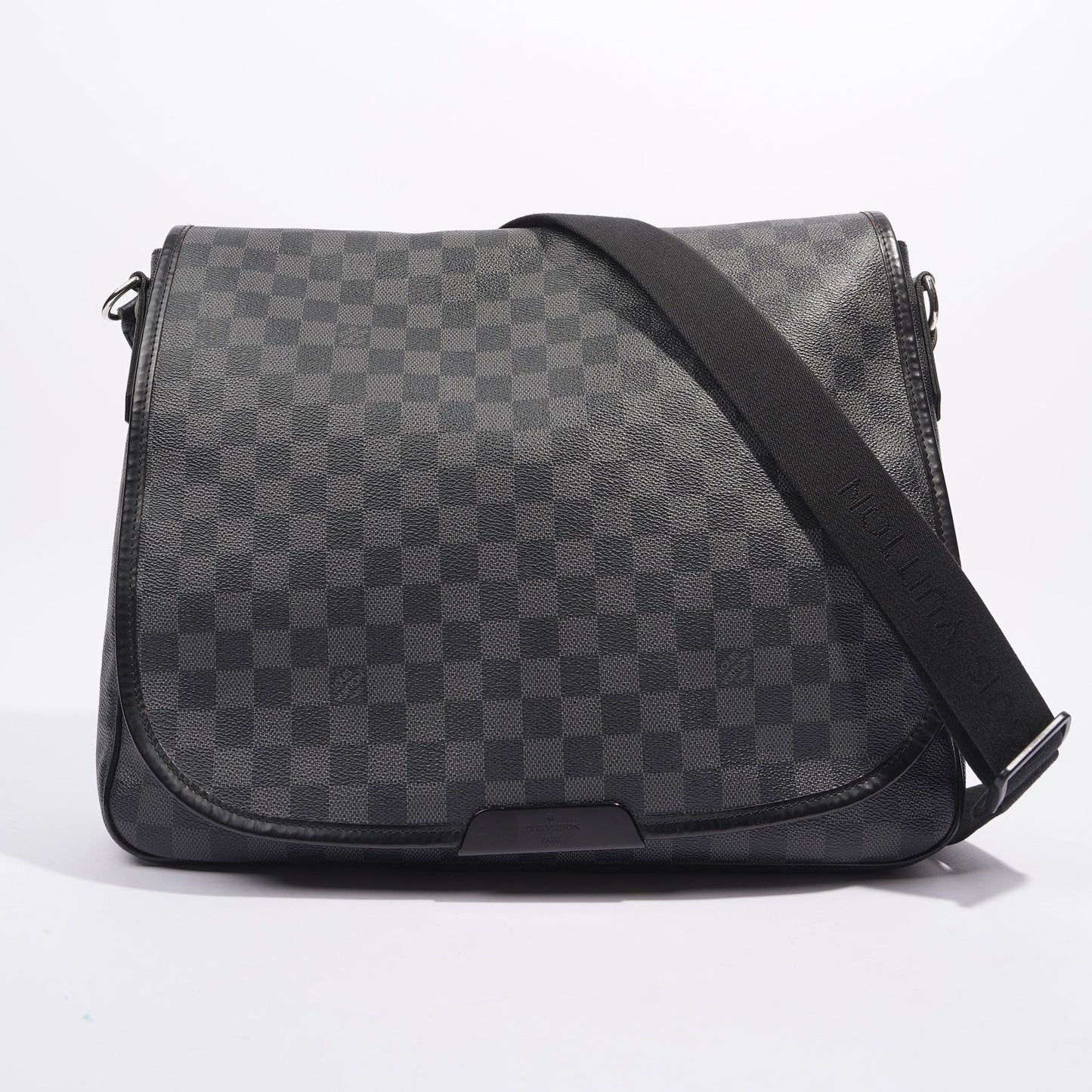 Louis Vuitton Daniel Damier Graphite Canvas MM