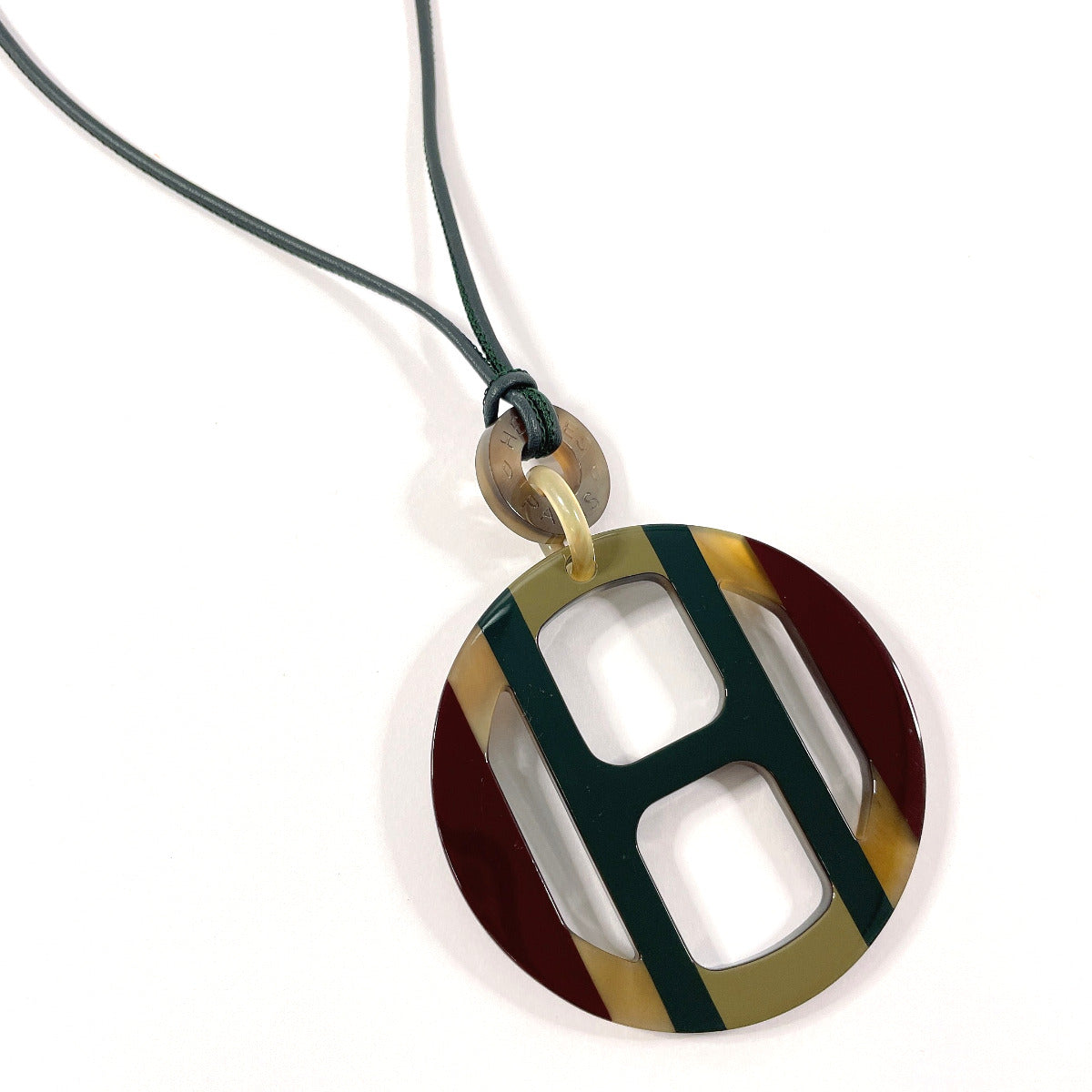 HERMES Necklace Buffalo horn green H Equip