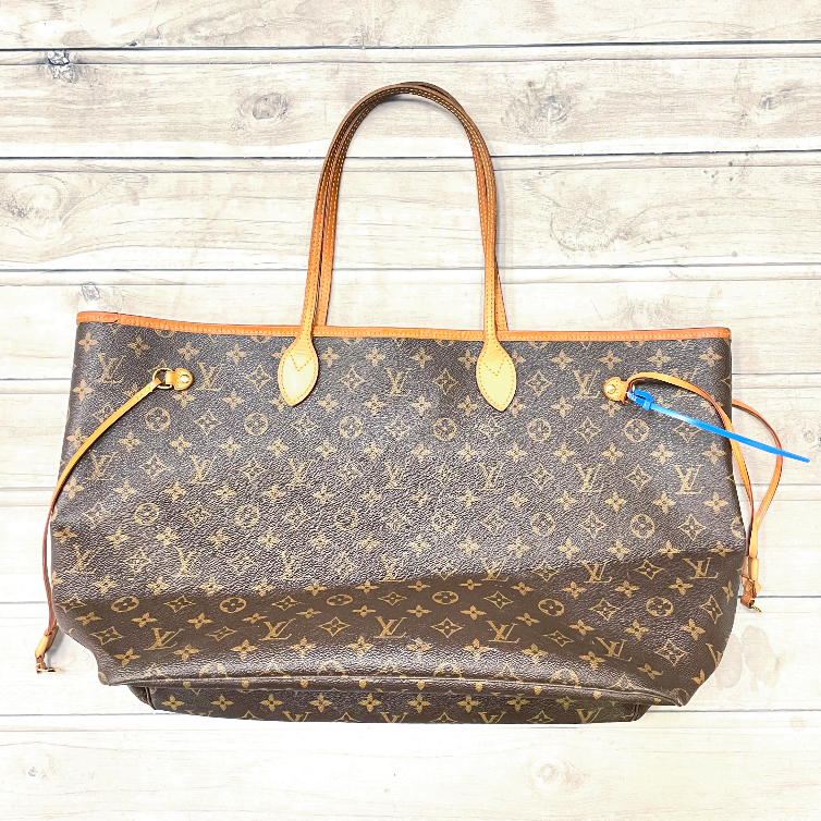 Handbag Luxury Designer By Louis Vuitton Size: Large