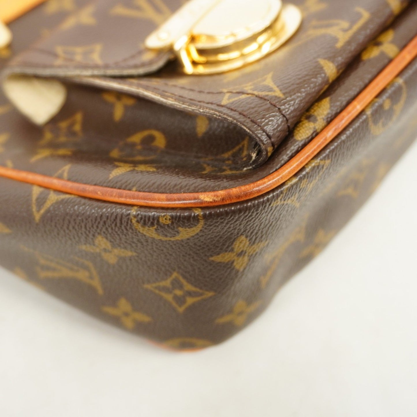 Louis Vuitton Shoulder Bag