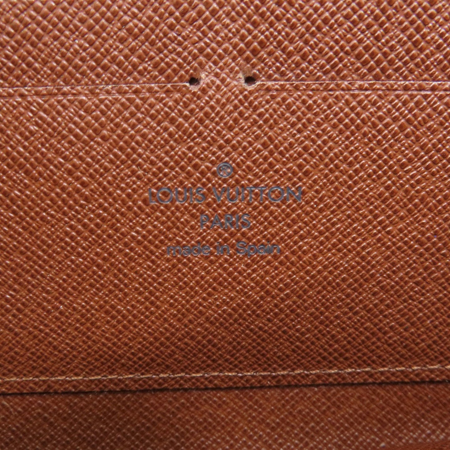 Louis Vuitton Long Wallet (Bi-Fold)