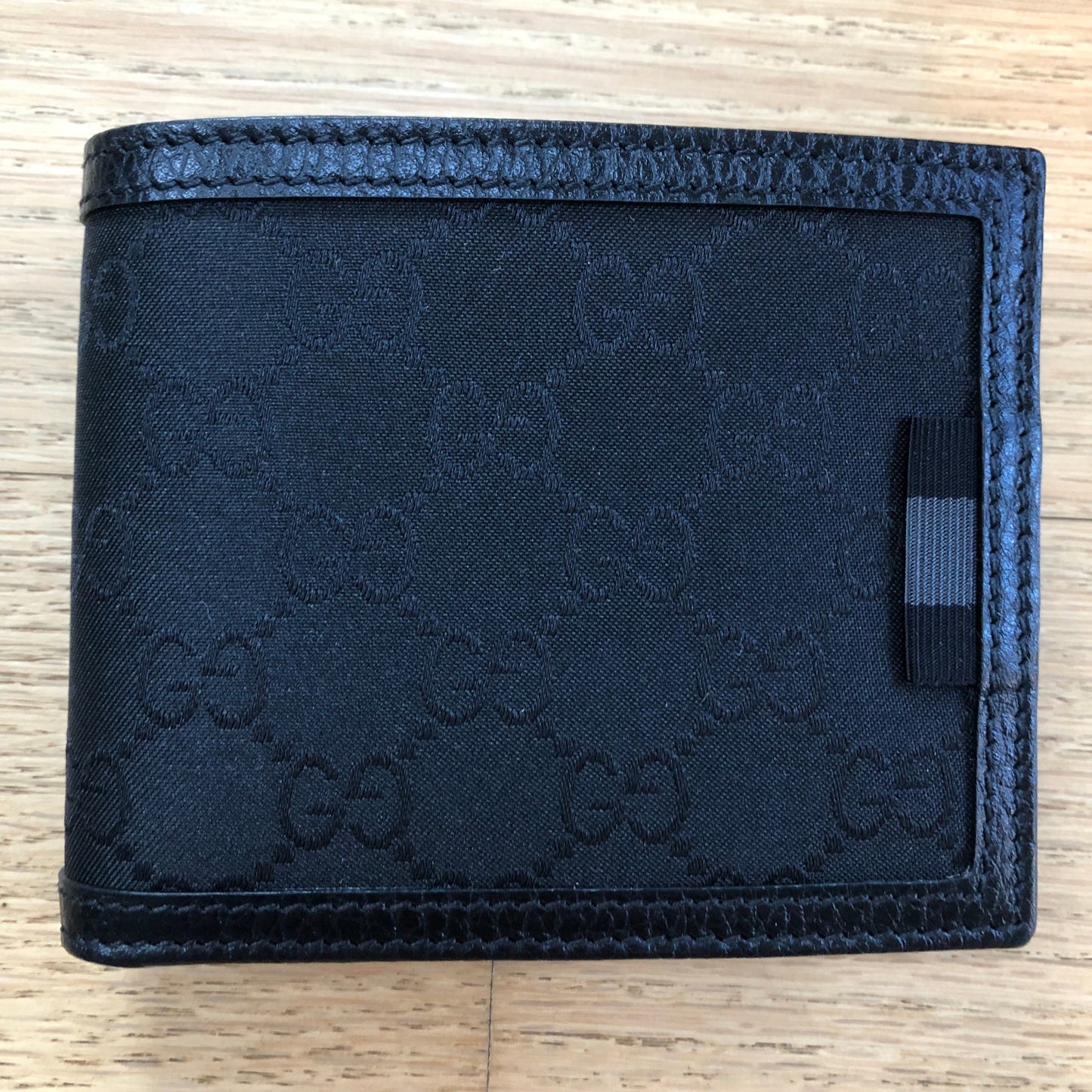 Gucci GG Canvas Bi-fold Wallet in Black