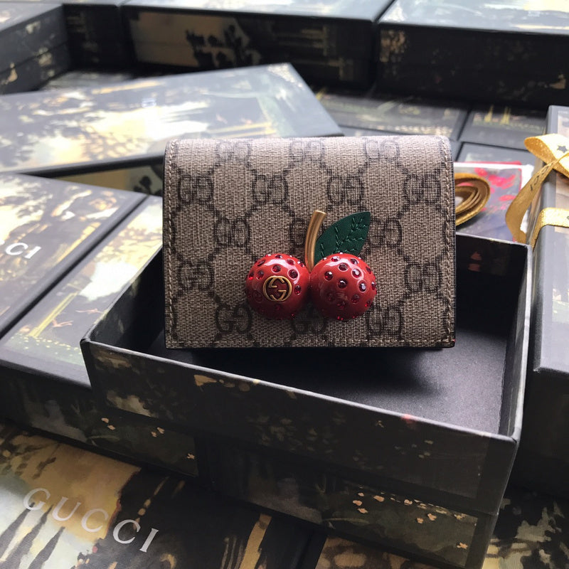 Gucci Luxury Bags 888