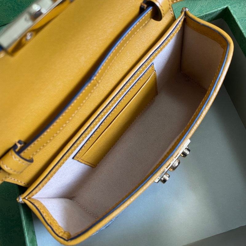 Gucci Luxury Bags 970