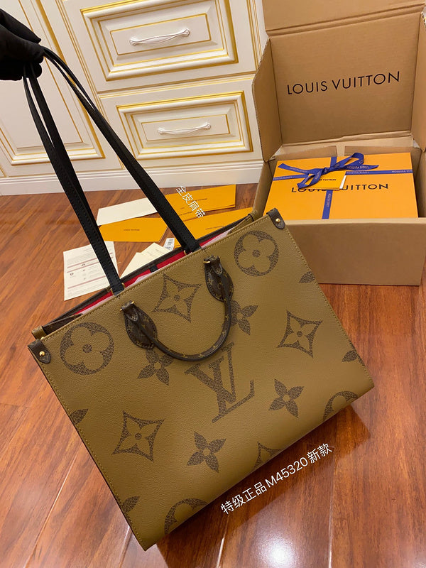 Alice Bags- Louis Vuittons - 16157