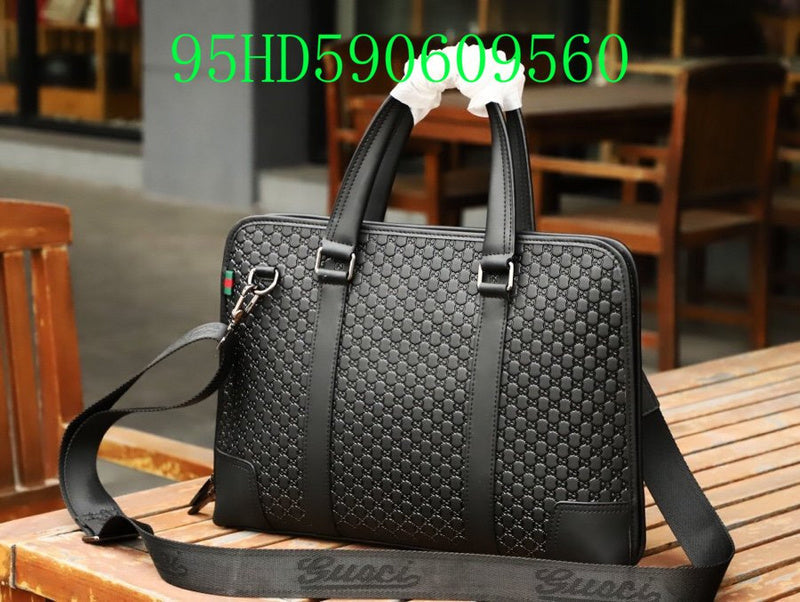 Gucci Bags - The Tote 944