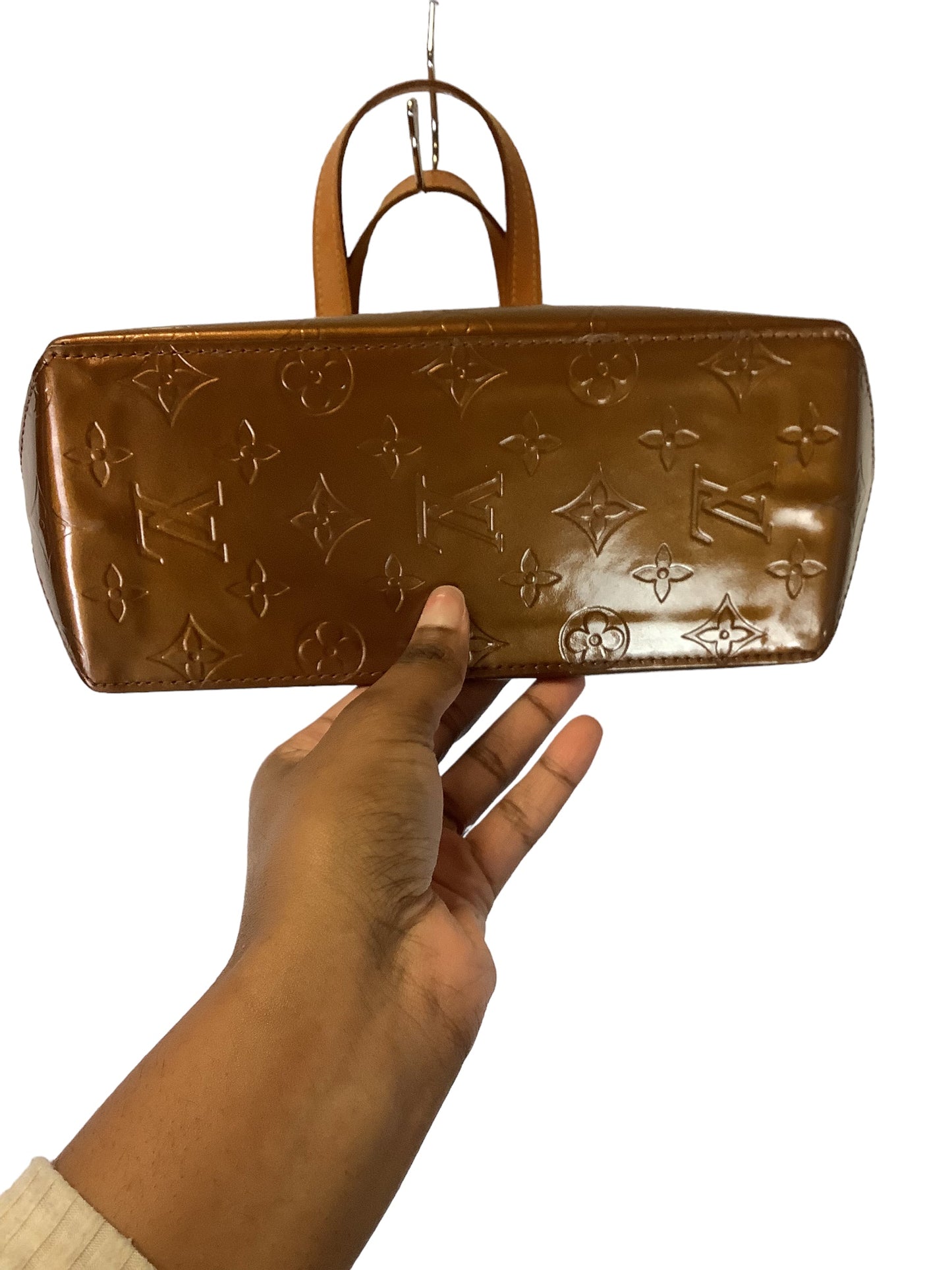Handbag Luxury Designer By Louis Vuitton Size: Small