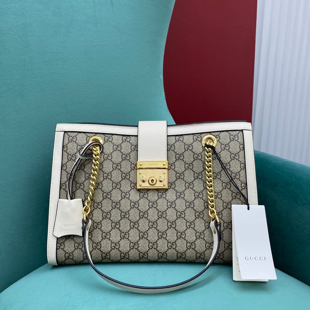 Gucci Padlock GG Medium Shoulder Bag