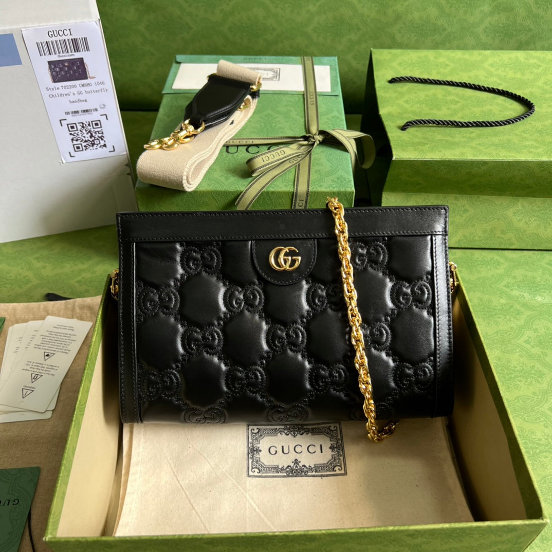Gucci GG Matelasse Leather Shoulder Bag