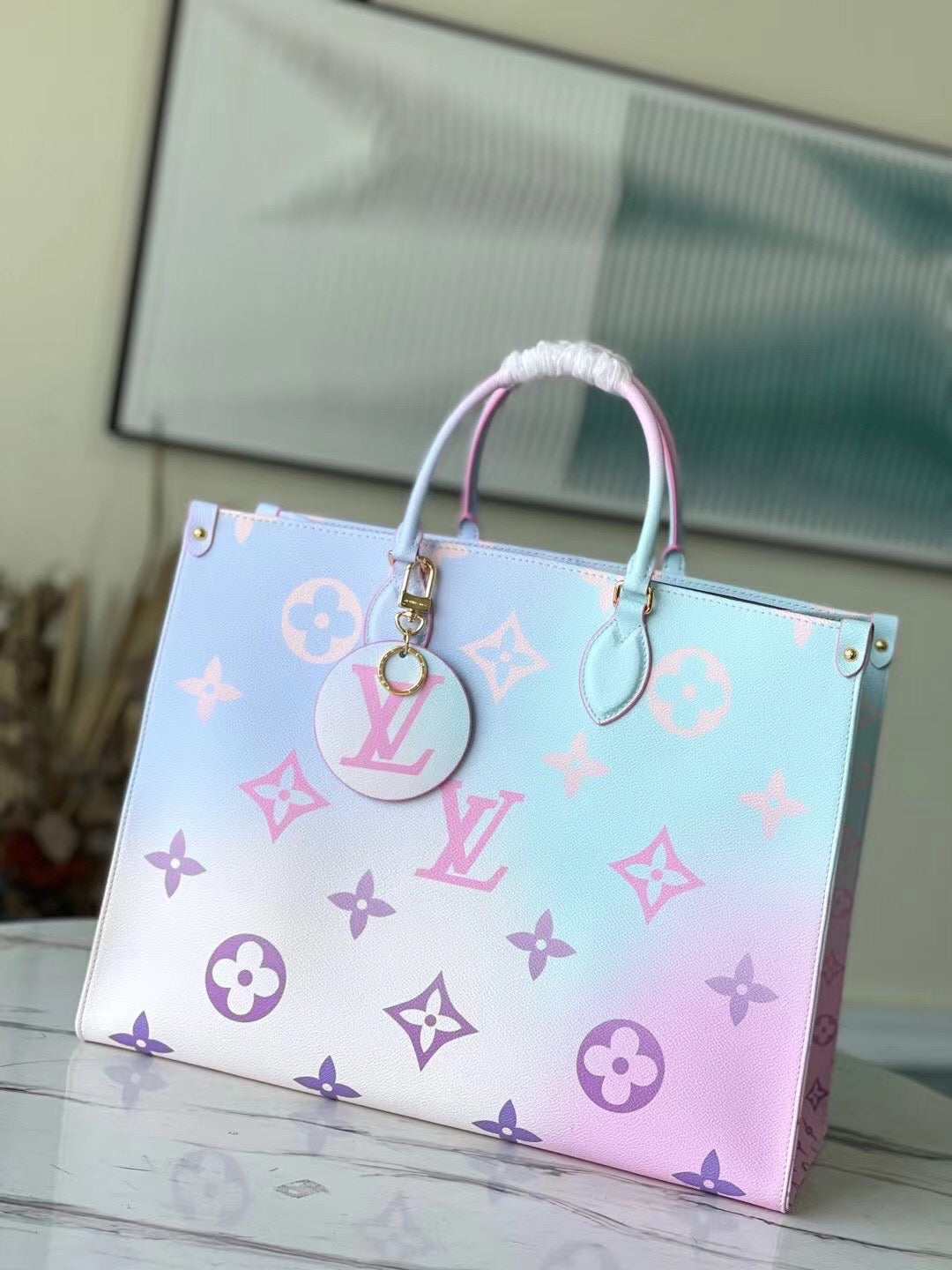 Louis Vuitton OnTheGo GM Bag
