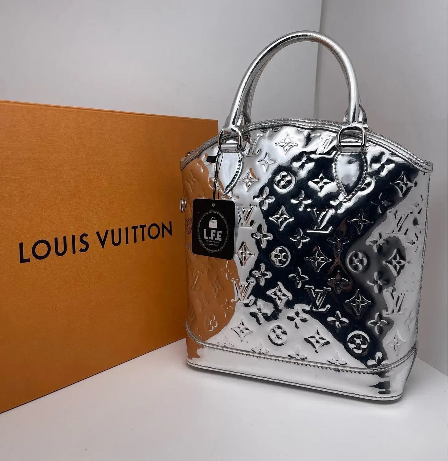 Louis Vuitton - Sac Lockit miroir