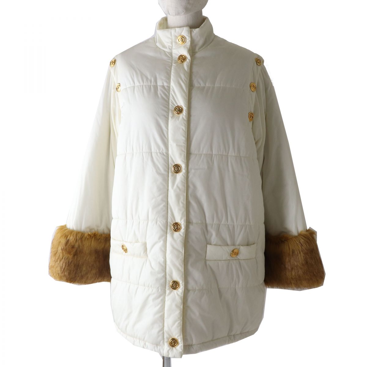 GUCCI coat Outer: 100% nylon, Fur: 100% acrylic, Lining: 68% rayon, Lining: 32% silk, Lining: 100% polyester white Women 38 Used