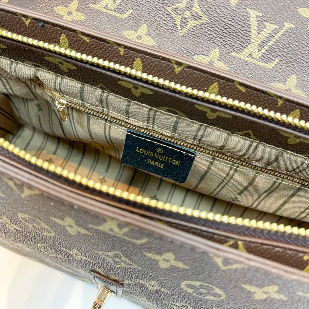 Louis vuitton handbag