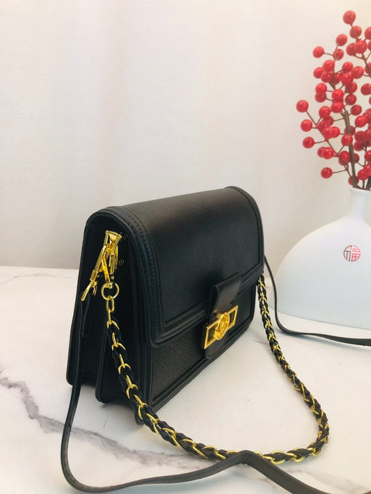 Louis vuitton handbag