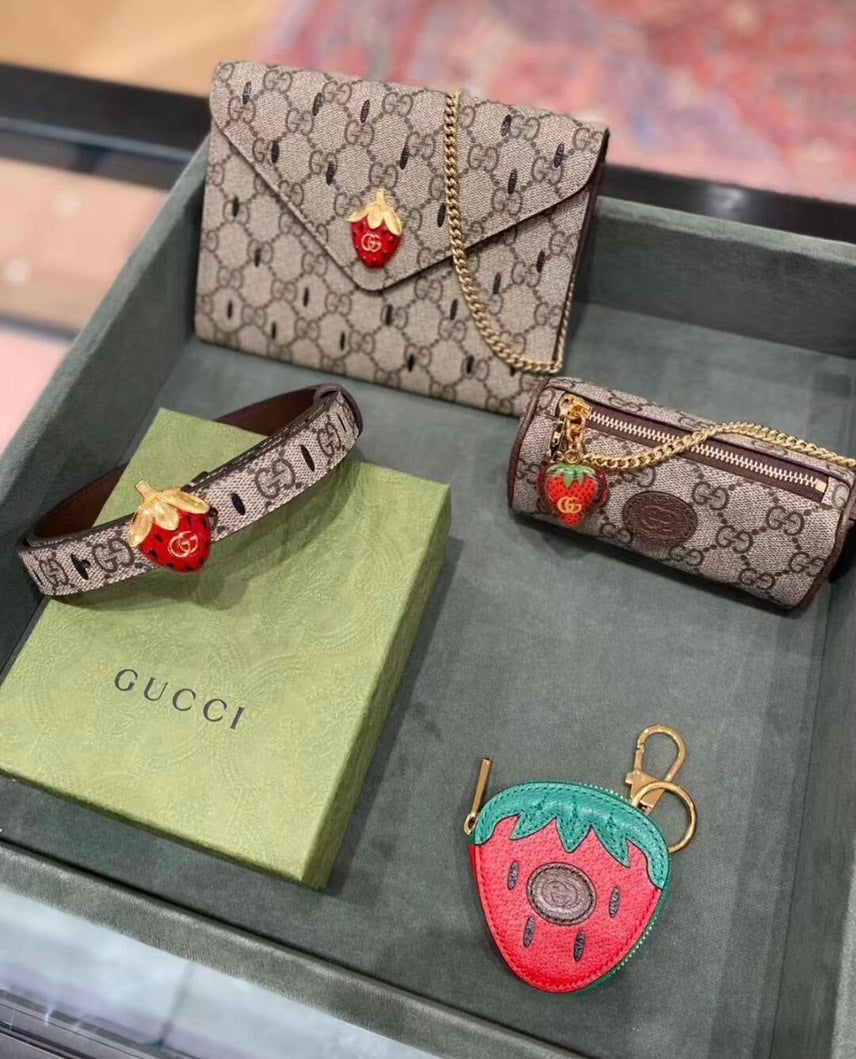 Gucci Strawberry Buckle 2cm GG Belt Beige
