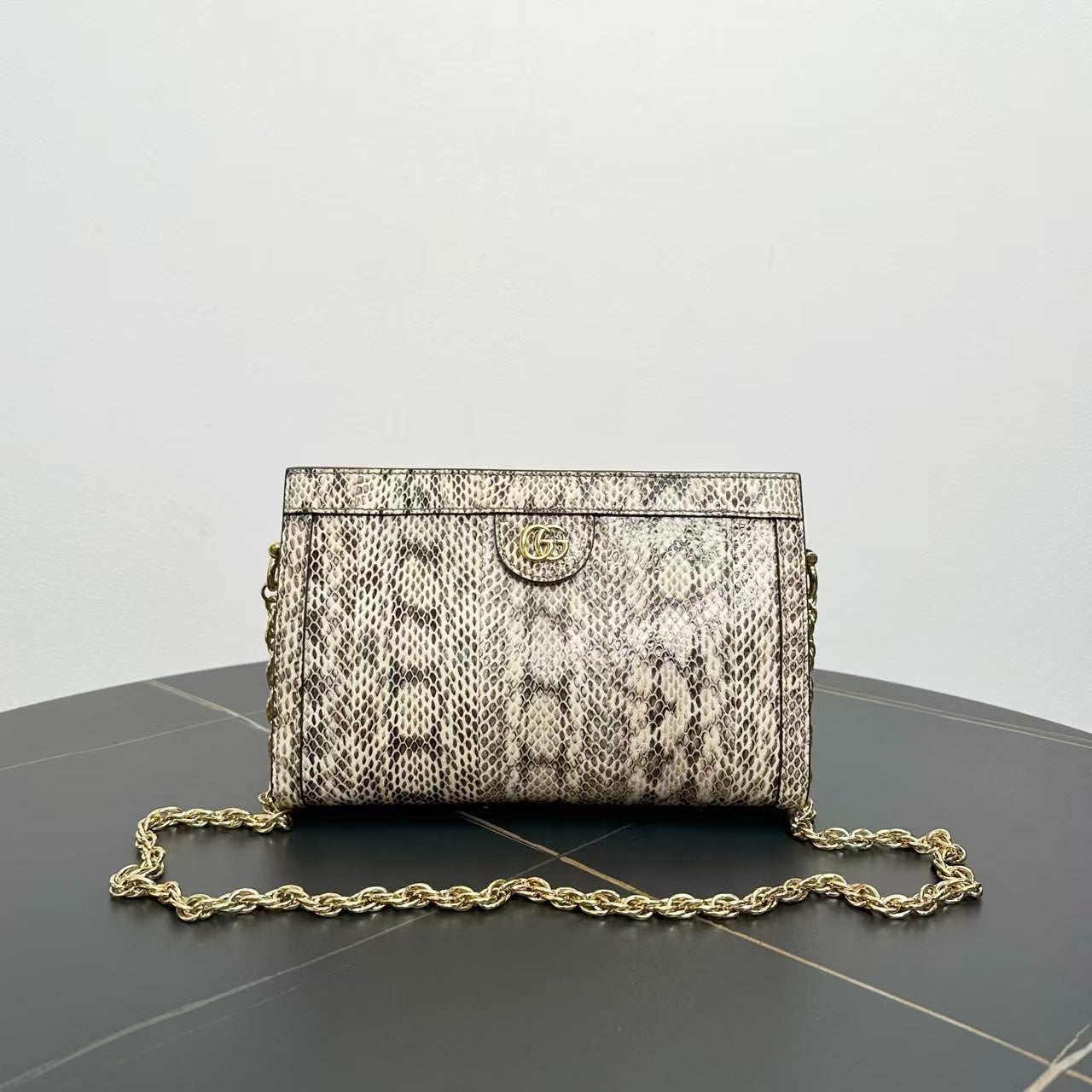 Gucci Ophidia Shoulder Bag Beige Leather Type