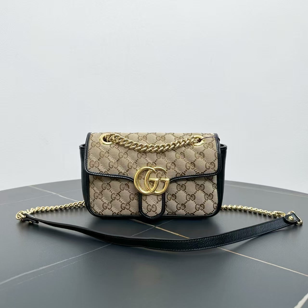 Gucci GG Marmont Beige Leather Shoulder Bag