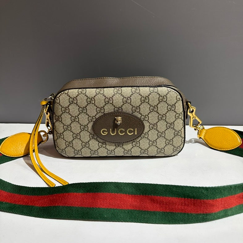 Gucci GG Supreme Monogram Beige Crossbody Bag