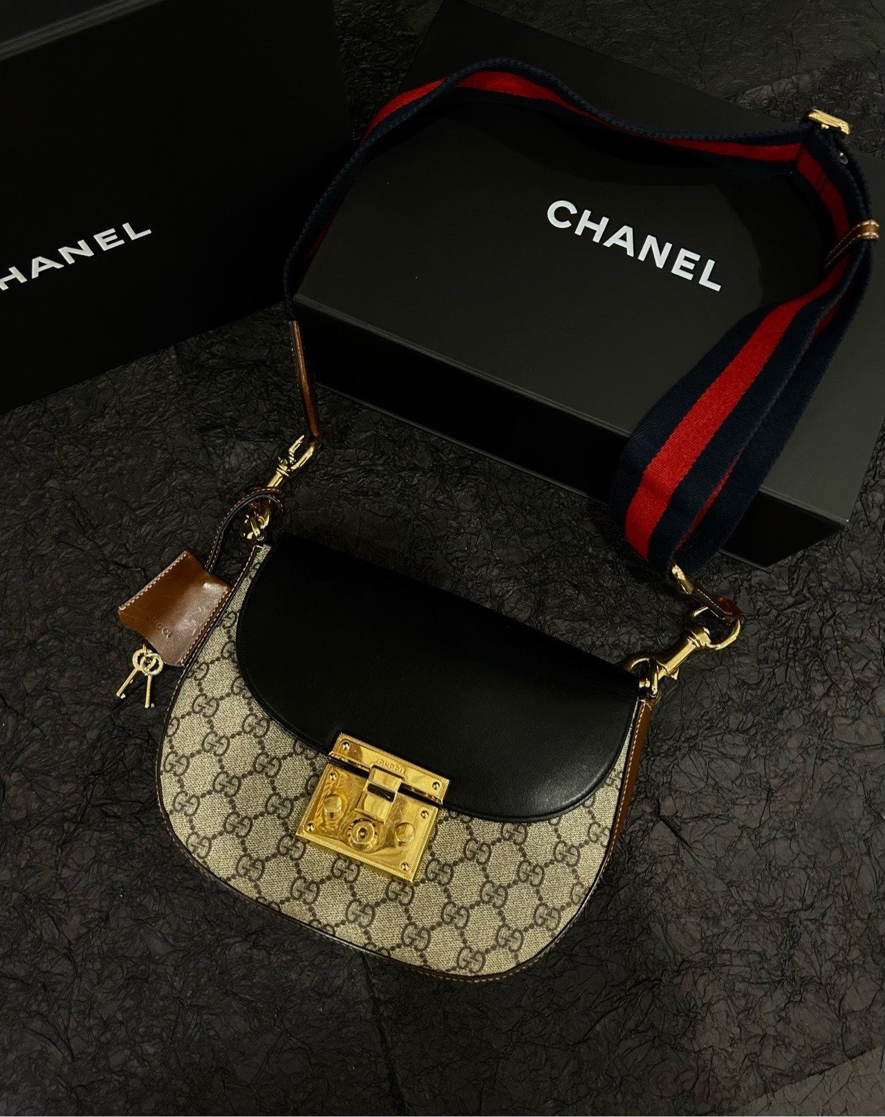 Gucci GG Monogram Padlock Saddle Bag Beige Black - Crossbody Bag