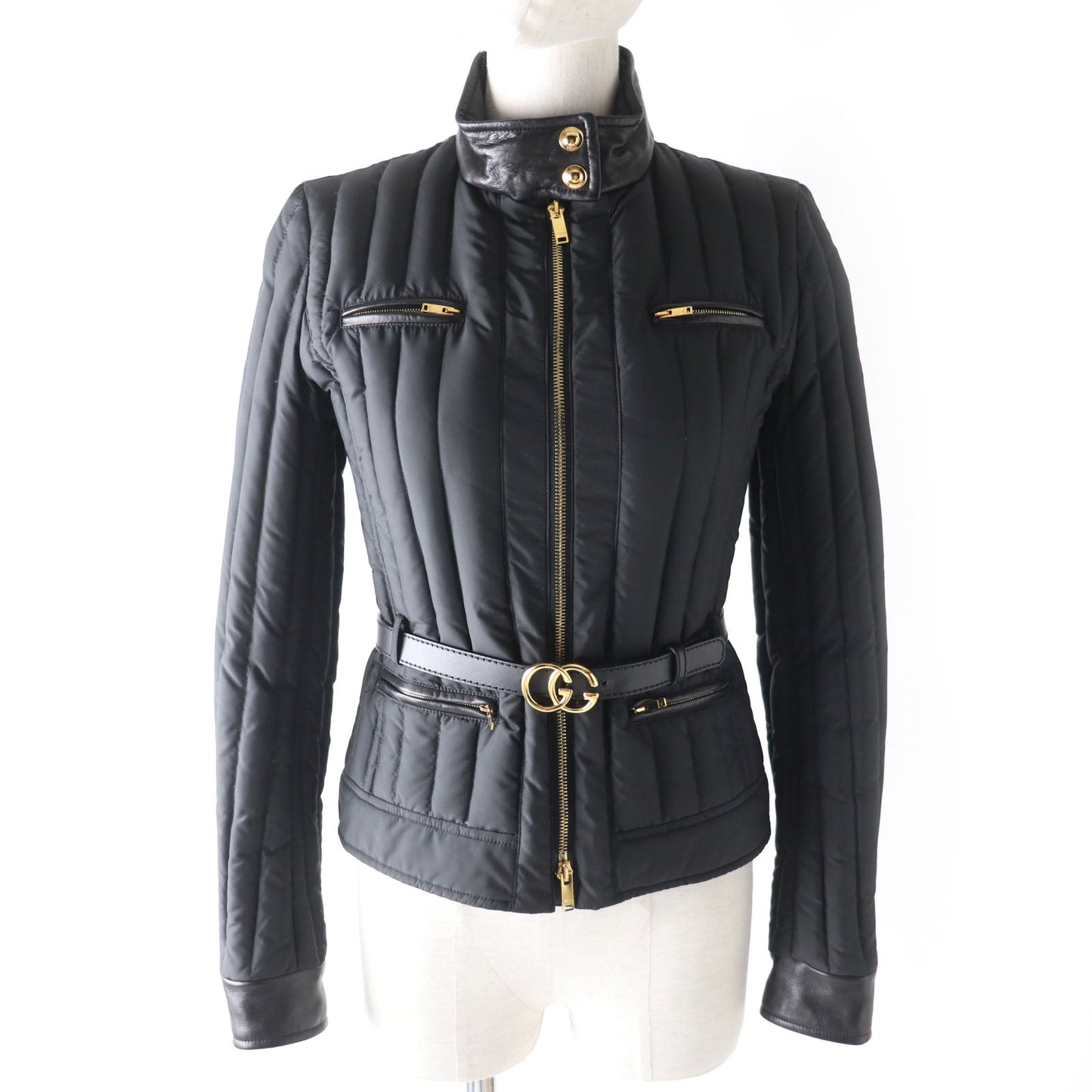GUCCI Down jacket Outer: 100% polyester, Part: Leather, Lining: 100% polyamide (nylon), Filling: 90% down, Filling: 10% feather black Women 38 Used