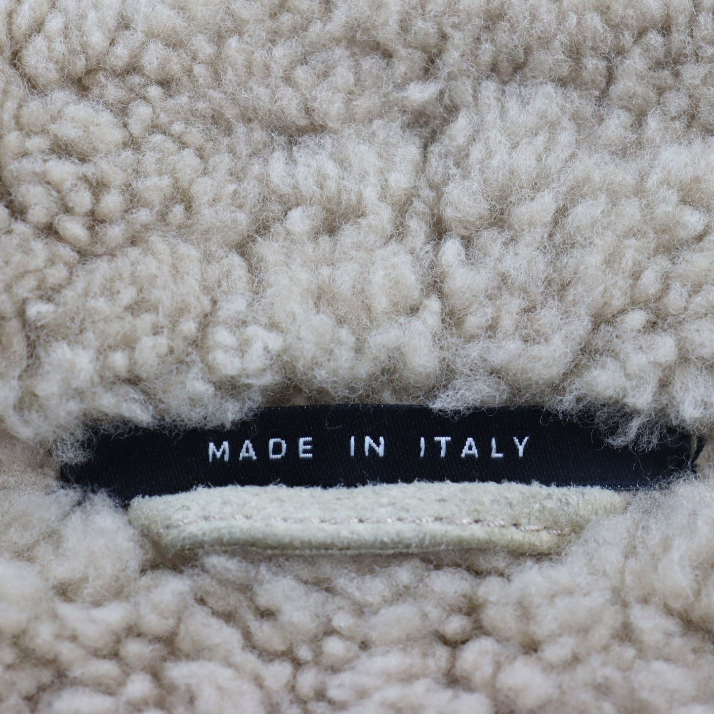 GUCCI Mouton coat 148233 Mouton beige 44