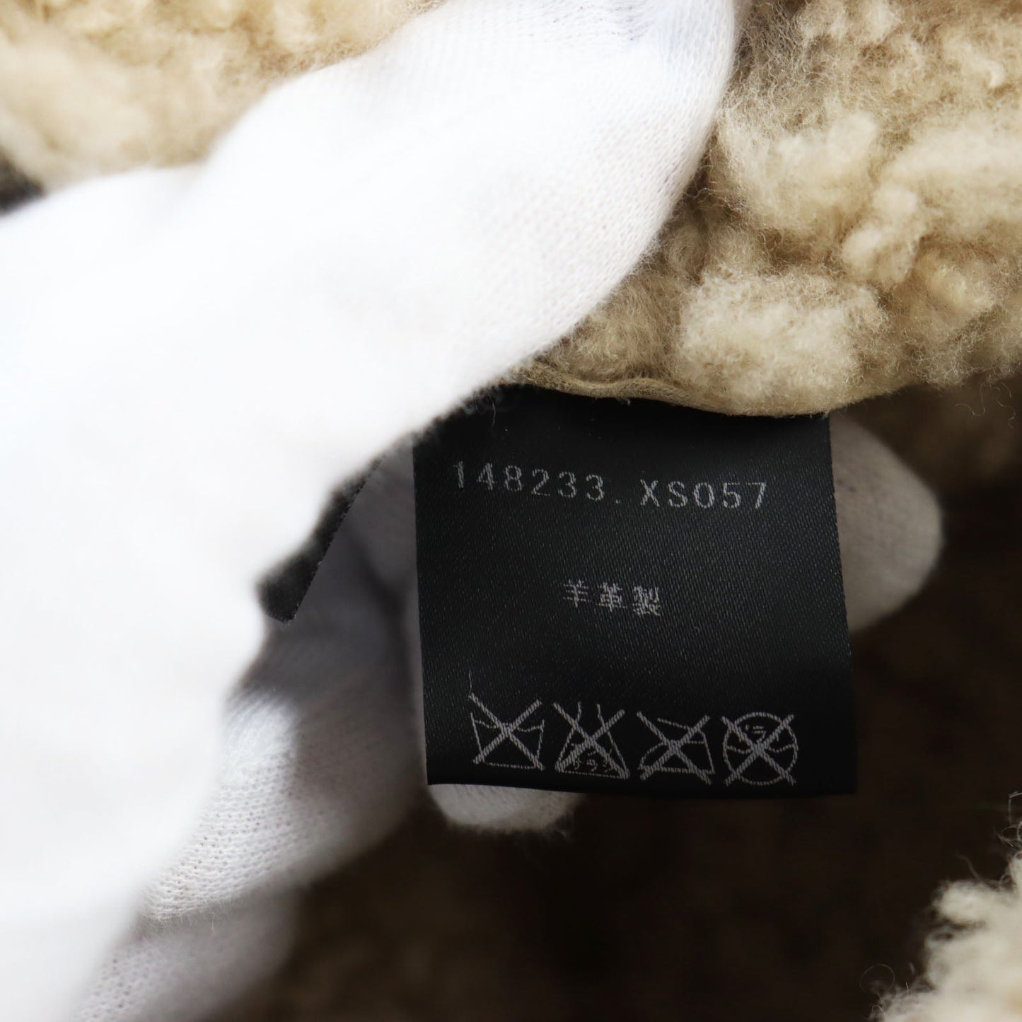GUCCI Mouton coat 148233 Mouton beige 44